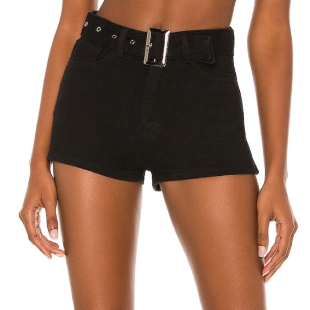 NWT Superdown Bria Black Belted Shorts